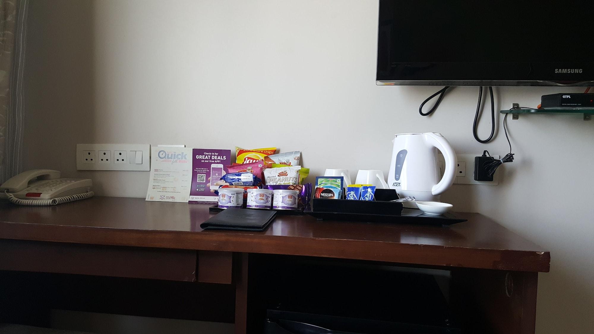 Royal Orchid Central Vadodara Zewnętrze zdjęcie