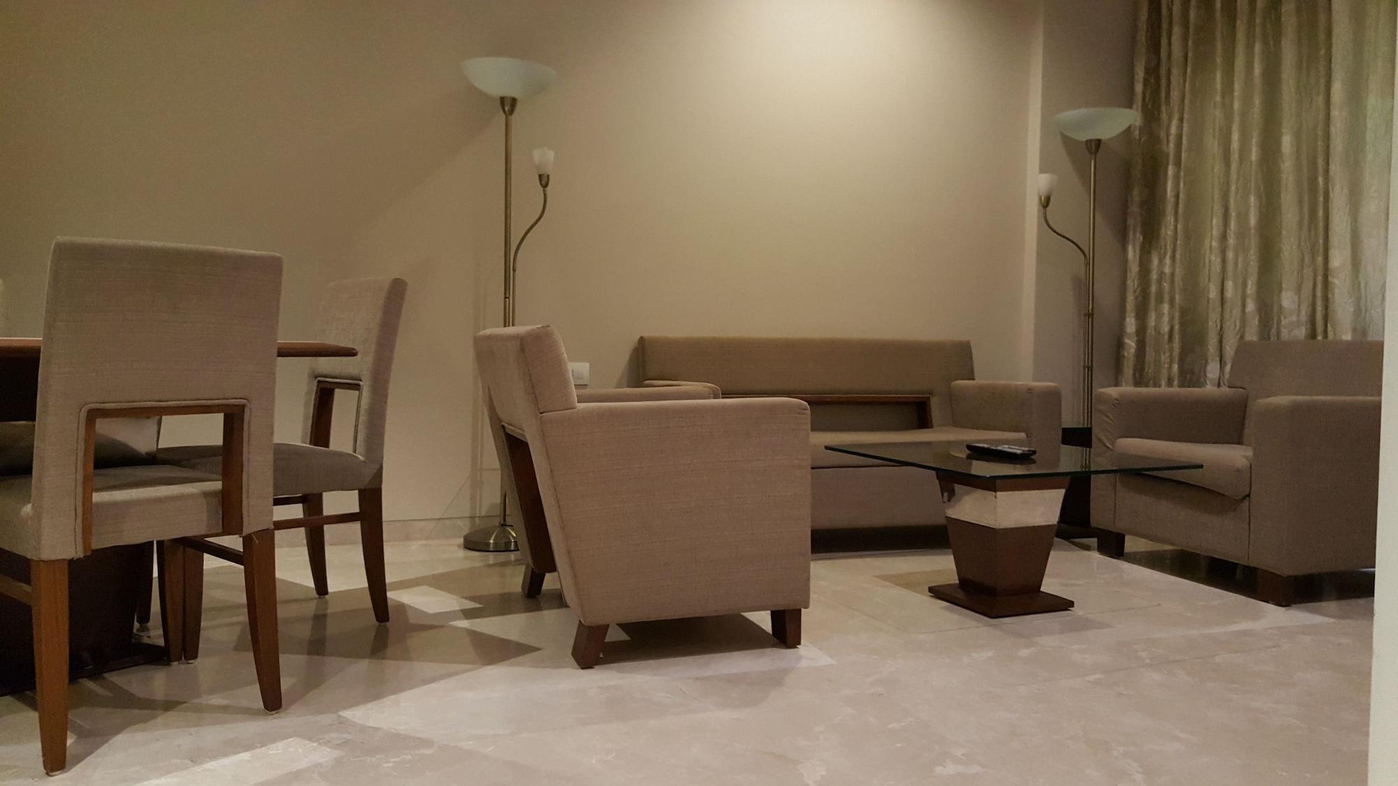 Royal Orchid Central Vadodara Zewnętrze zdjęcie