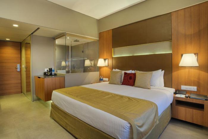 Royal Orchid Central Vadodara Zewnętrze zdjęcie